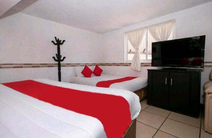 Hotel Real Cortes Mineral del Monte Exterior photo